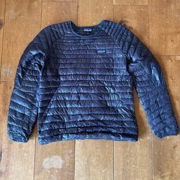 파타고니아의 UltraAlpine Down Crew 다운 자켓