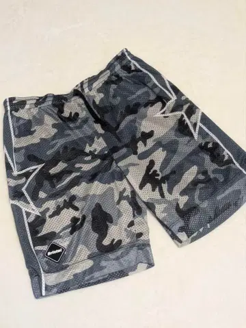 브리스톨 리버서블 하프 팬츠 XL