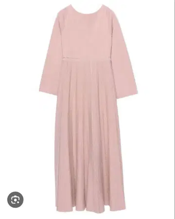 에이미 이스트 월 샤이니 플리츠 니트 원피스