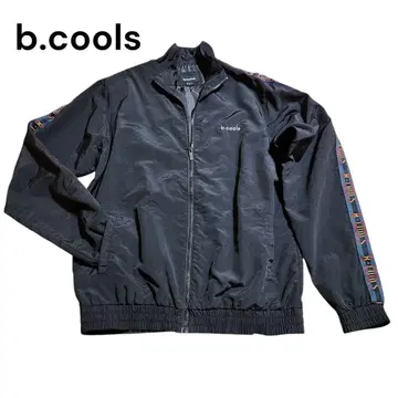 바니 쿨스 블랙 점퍼 S 블랙 집업 로고