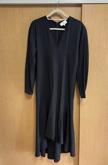 CALVIN KLEIN 블랙 긴팔 롱 원피스 M