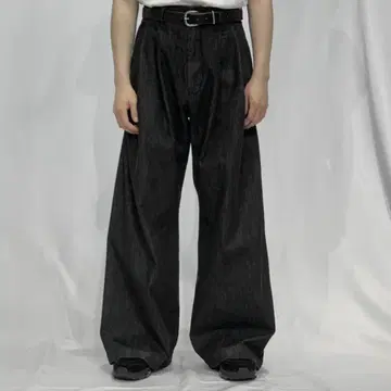 Toironier 2Tuck Side Tuck Pants