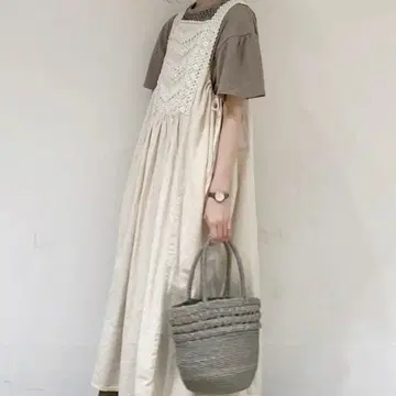 사만사 모스모스 슬리브리스 레이스 원피스 (아이보리)