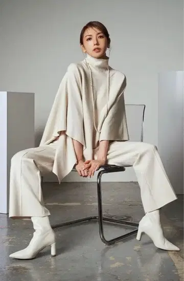 CELFORD 셀포드 케이프 니트 팬츠 셋업