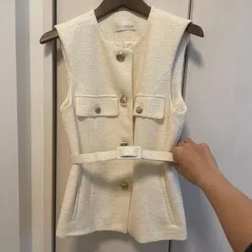 ZARA 트위드 베스트