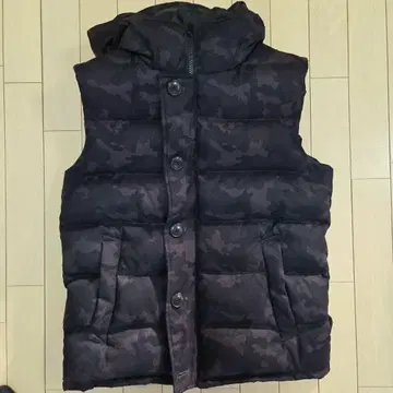 남성용 카모 패턴 후드 부착 다운 베스트/M