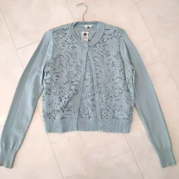 스카이블루 자수 가디건 긴팔