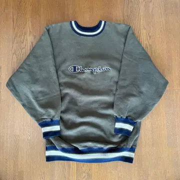 90s Champion 리버스 위브 카키 리브 라인