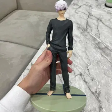 주술회전 고죠 사토루 입상 피규어