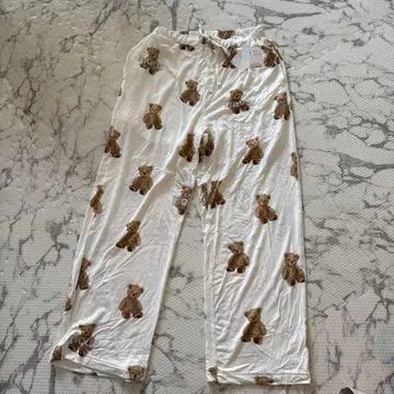 [ 미사용 새상품 ] 젤라또피케 젤라피케 곰 무늬 룸웨어