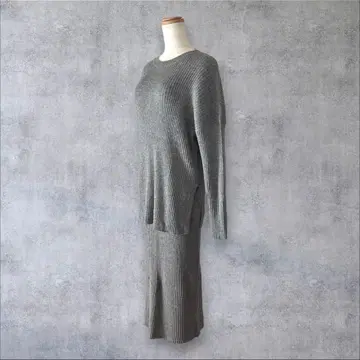 새상품급 아이템즈 어반 리서치 크루넥 리브 니트 세트