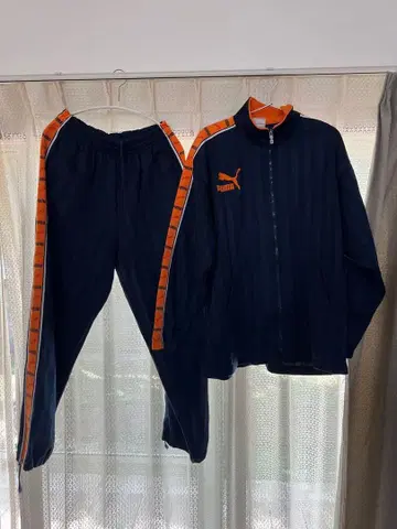 PUMA 네이비 오렌지 저지