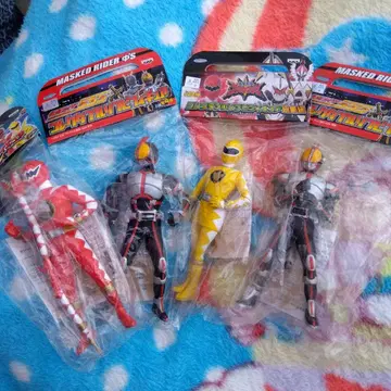 슈퍼전대 히어로 컬렉션 피규어 4체 세트