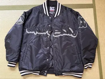 자수 장식 블랙 바시티 자켓