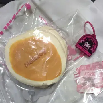 Mellboy 팬케이크 얼룩 있음.