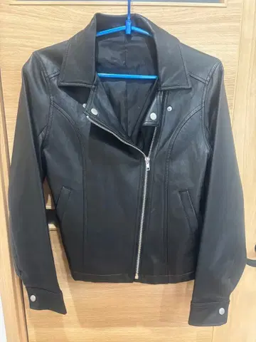 인조 가죽 라이더 자켓