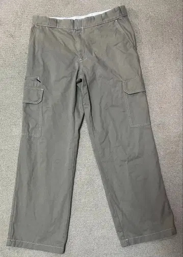 베이지 루즈핏 디키즈 카고 팬츠