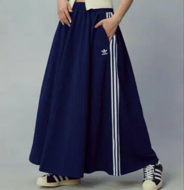 아디다스 스커트 네이비