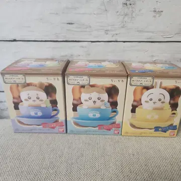 치이카와 캐릭터 아트 케이스 헌책방, 하치와레, 토끼