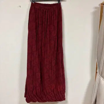 HAI SPORTING GEAR 버건디 꽃무늬 롱 스커트