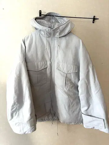 UNIQLO x 화이트 마운티니어링 하이브리드 다운 자켓 S