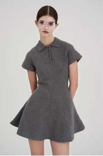 THETOE Reims Short Sleeve Flare Onepiece