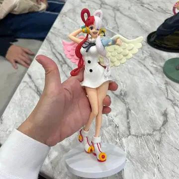 원피스 캐릭터 피규어 우타