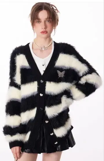 SERIOUS ZIZIFIE 스트라이프 레이지 니트 가디건