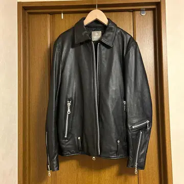 nano 블랙 가죽 자켓