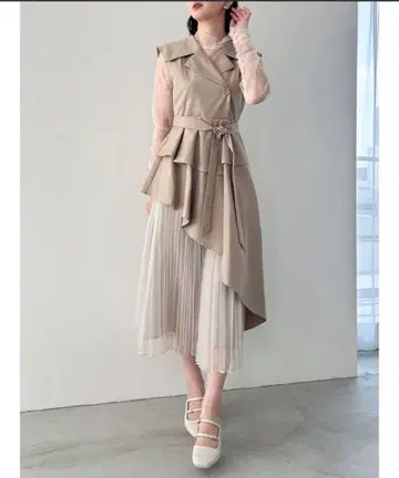 아지메 플리츠 트렌치 원피스