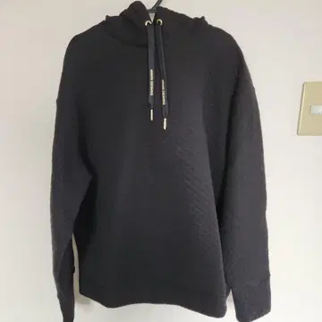 ARMANI EXCHANGE 블랙 후드티