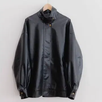 [ 새상품 시착만 한 상품 ] mystywoman 인조 가죽 미들 블루종