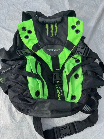 Monster Energy 백팩 블랙/그린