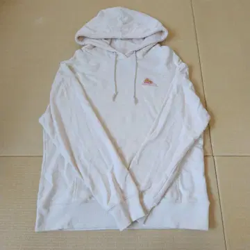 사만사 모스모스 KELTY 콜라보 후드티