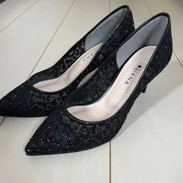 다이애나 글리터 튤 펌프스 23cm 블랙 포멀