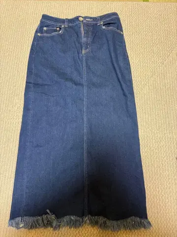 As know as de base 아즈노우아즈 다크 데님 타이트 스커트