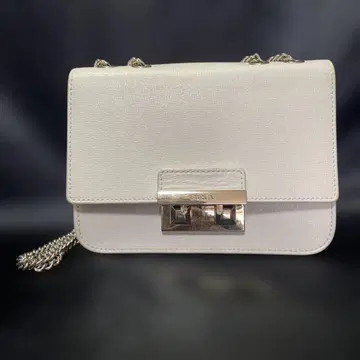 FURLA 훌라 체인 포함 숄더백 화이트 흰색 2WAY