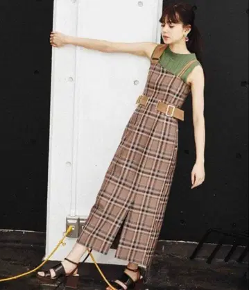 레이디 아젤 백 스핀들 체크 오버롤 스커트
