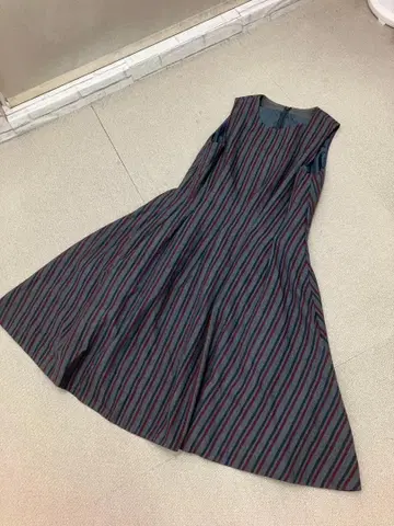 ( K11081 ) 로이스크레용 오버롤 스커트 원피스 스트라이프 M