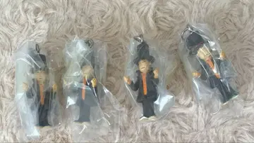 레이튼 교수와 이상한 마을 가챠가챠