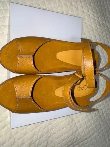 EIZO 가죽 오픈토 샌들 카멜 컴포트 23.5cm