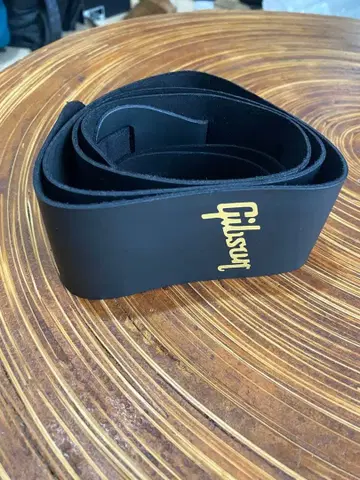 Gibson 블랙 가죽 스트랩 정품
