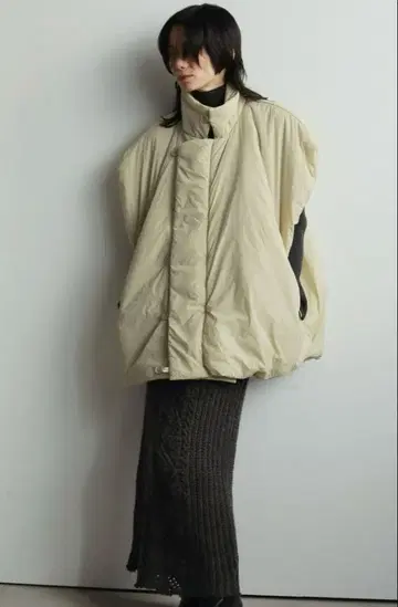 anuke 볼륨 오버 베스트 자켓