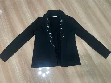 아베닐 에투알 비쥬 장식 노카라 가디건