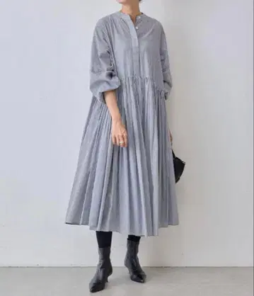 비어즐리 선염 개더 원피스 스트라이프 롱 원피스 긴팔