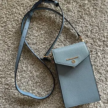 MICHAEL KORS 블루 스마트폰 숄더백