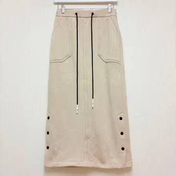 Jines 롱 스커트 베이지 몰캉몰캉한 원단감 [ 1706 ]