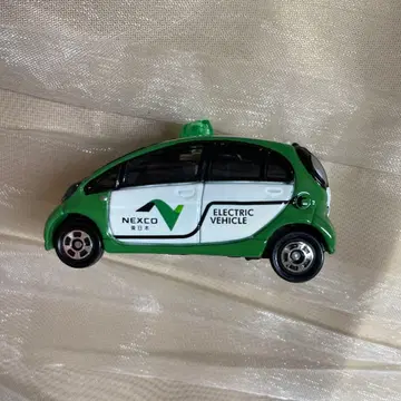 테코로지 토미카 미쓰비시 i