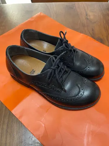 BIRKENSTOCK 라라미 로우 블랙 23cm