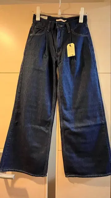 Levi's 와이드 레그 데님 24 사이즈